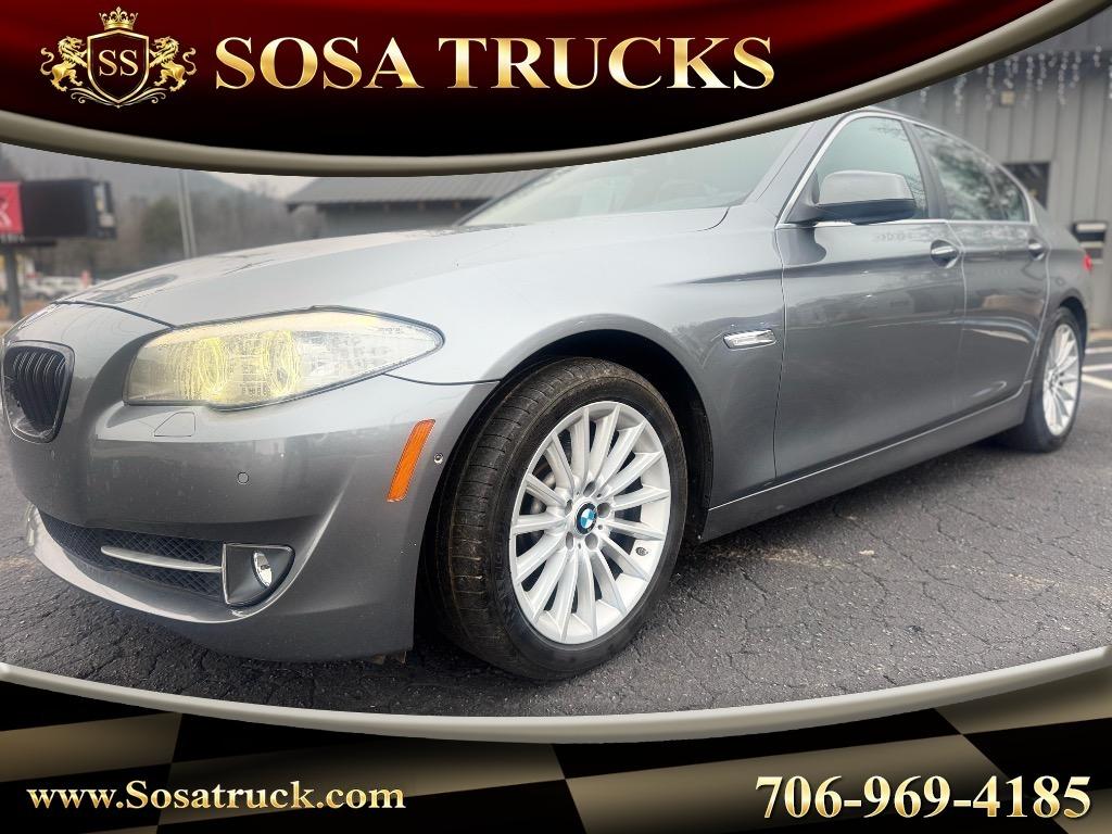 2011 BMW 5 Series 535i Sedan's photo