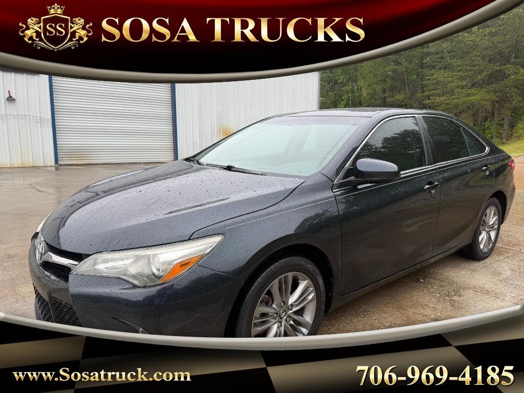 2015 Toyota Camry 2.5 Auto SE's photo